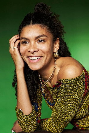 Thalissa Teixeira Thalissa Teixeira