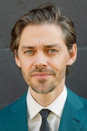 Tom Payne Tom Payne
