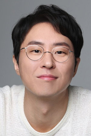 Lee Hyun-kyun Lee Hyun-kyun