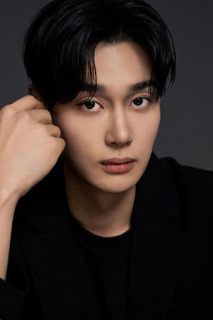 Hwang Dong-hee Hwang Dong-hee