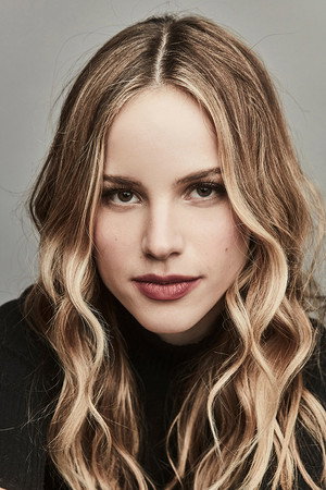 Halston Sage Halston Sage
