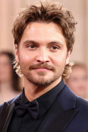 Luke Grimes Luke Grimes