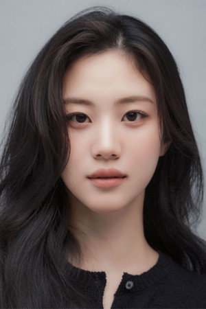 Hong Hwa-Yeon